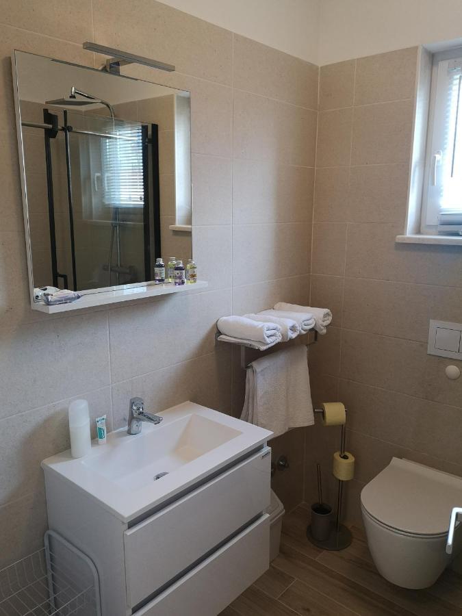 Apartment Nada 2 Malinska Zewnętrze zdjęcie